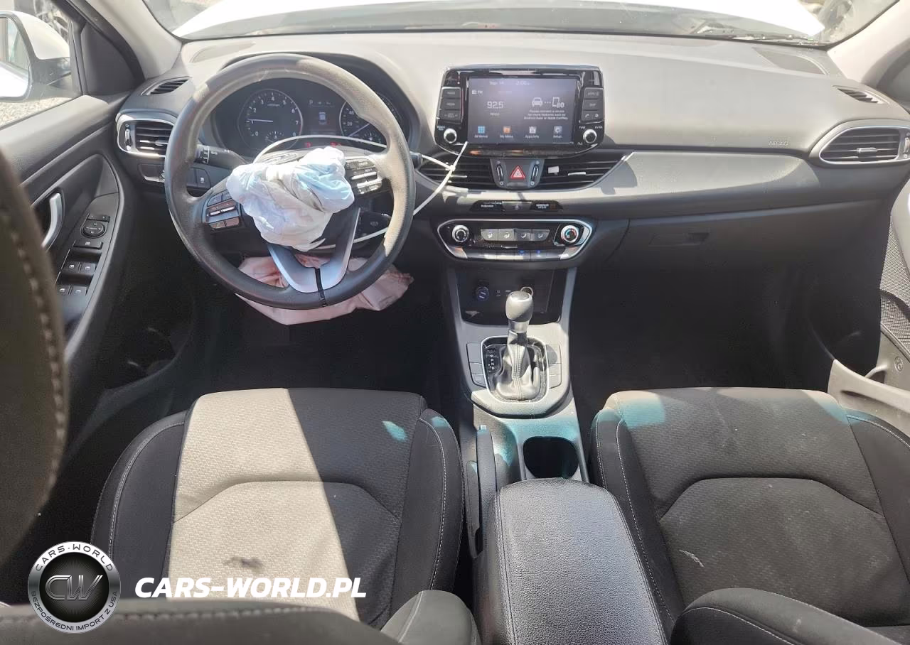 2019 Hyundai Elantra Gt Base VIN:KMHH35LE8KU094750 - 8