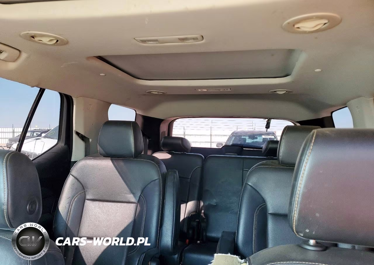 2019 Chevrolet Traverse Premier VIN:1GNERKKW3KJ129170 - 10