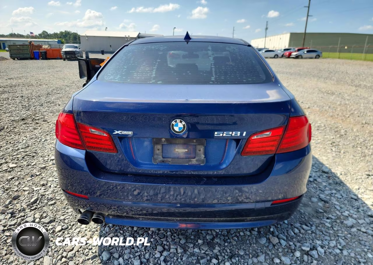 2013 BMW 528 Xi VIN:WBAXH5C50DD107296 - 6