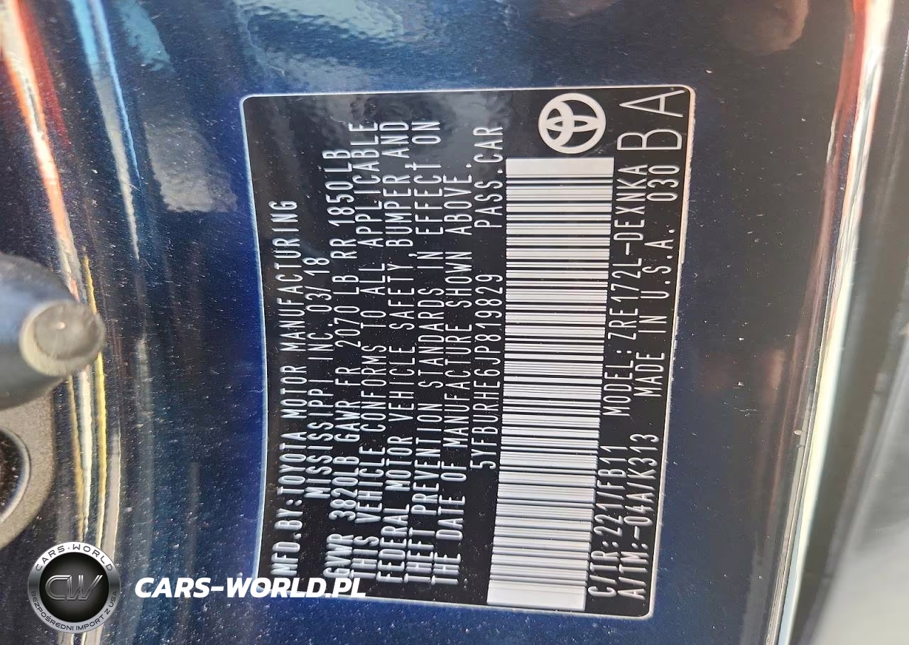 2018 Toyota Corolla Le VIN:5YFBURHE6JP819829 - 13