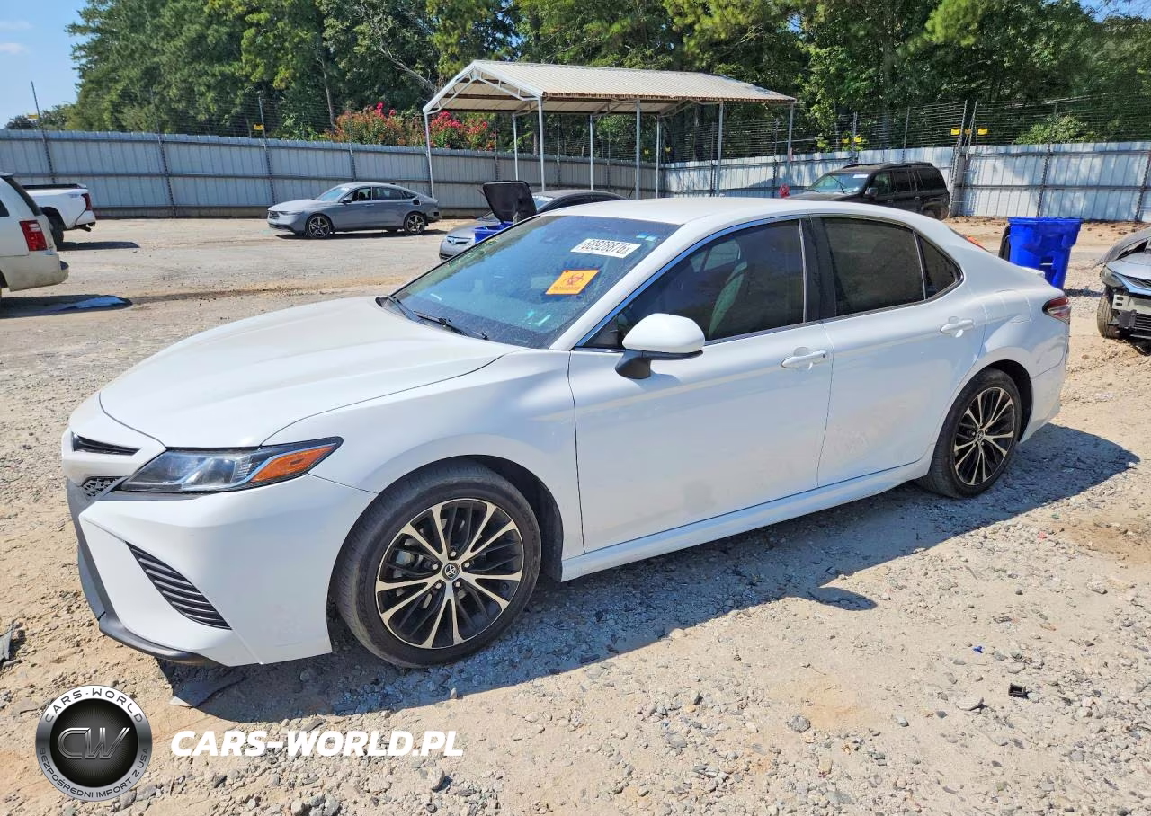 2018 Toyota Camry Se – zdjęcie 1 z 12
