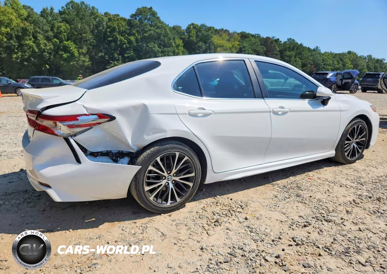 2018 Toyota Camry Se VIN:4T1B11HK1JU639513 - 3