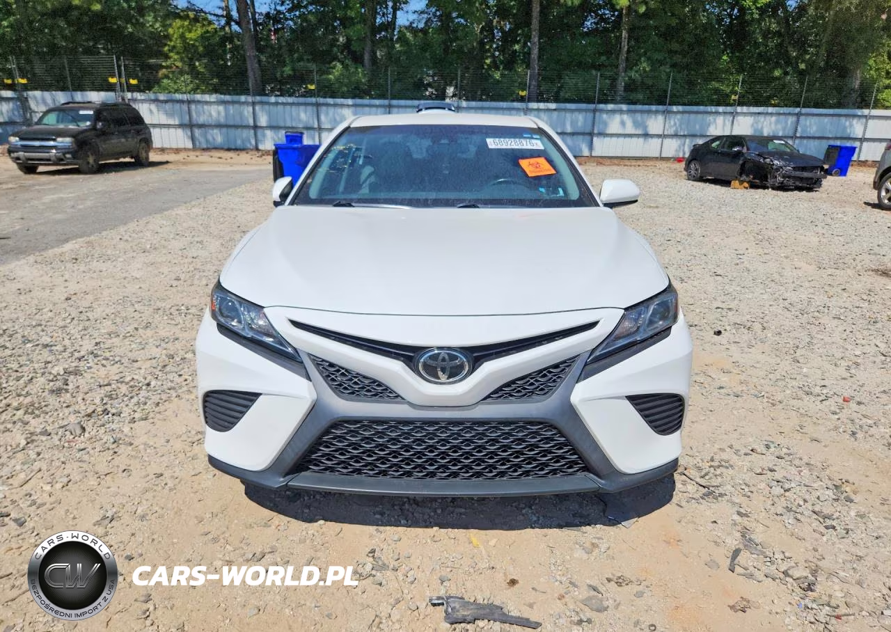 2018 Toyota Camry Se VIN:4T1B11HK1JU639513 - 5