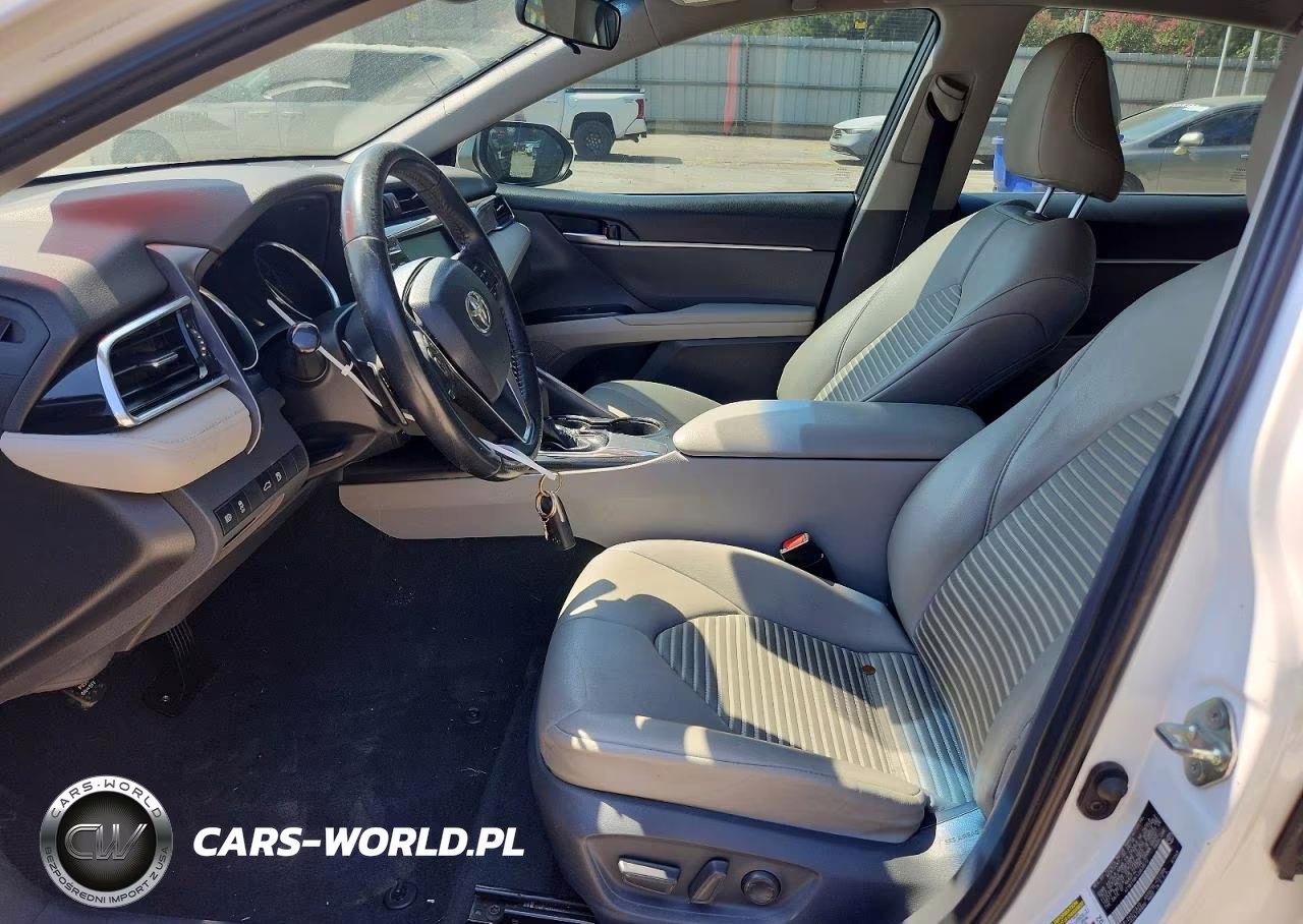 2018 Toyota Camry Se VIN:4T1B11HK1JU639513 - 7