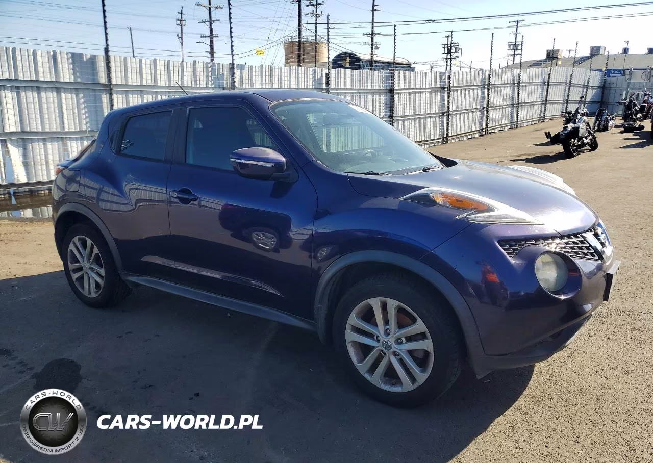 2016 Nissan Juke S VIN:JN8AF5MR2GT609189 - 4