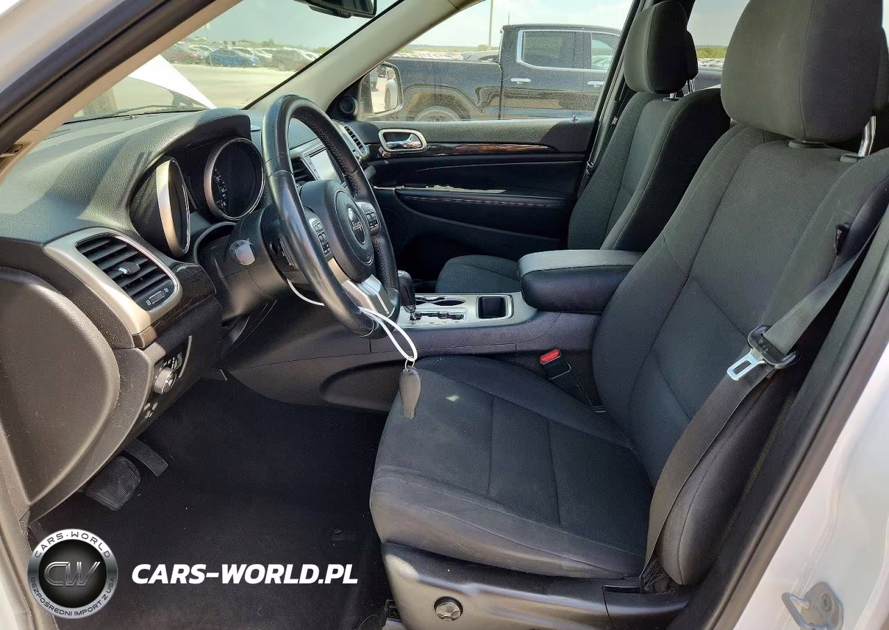 2013 Jeep Grand Cherokee Laredo VIN:1C4RJEAG2DC558367 - 7