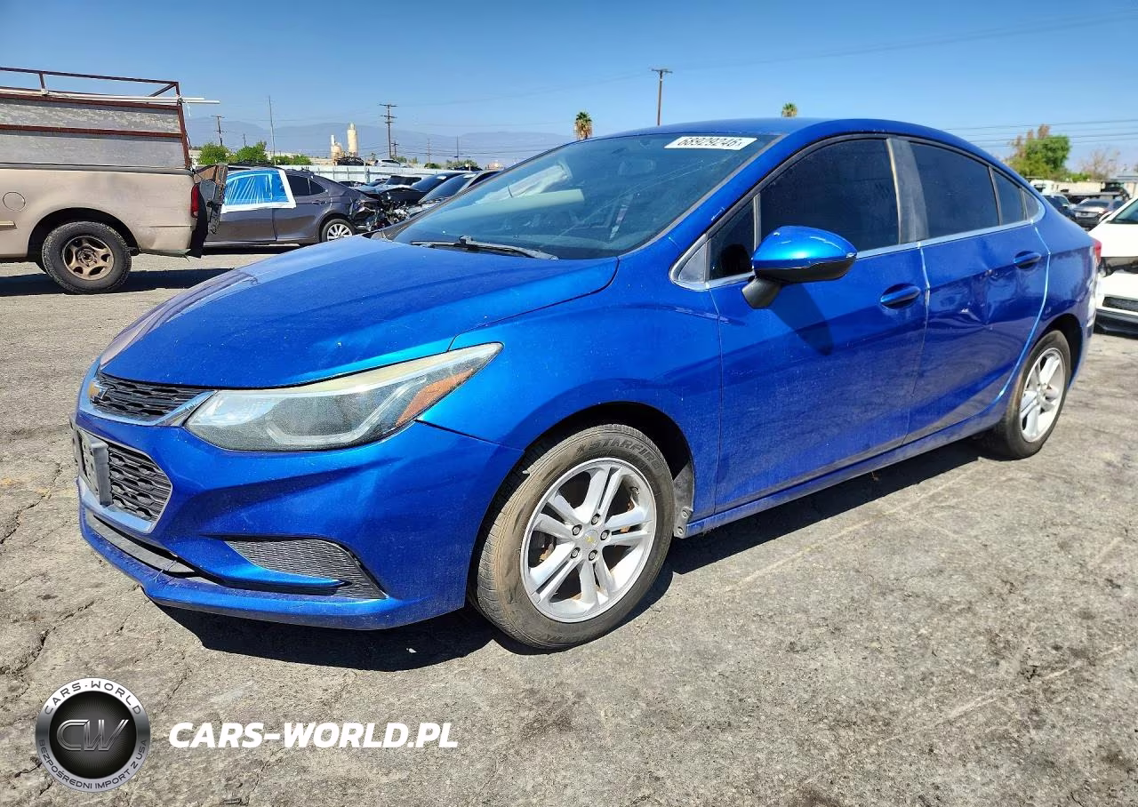 2017 Chevrolet Cruze Lt VIN:1G1BE5SM9H7101704 - 1