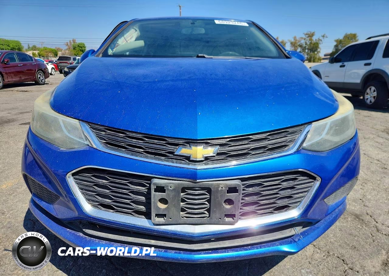2017 Chevrolet Cruze Lt VIN:1G1BE5SM9H7101704 - 5