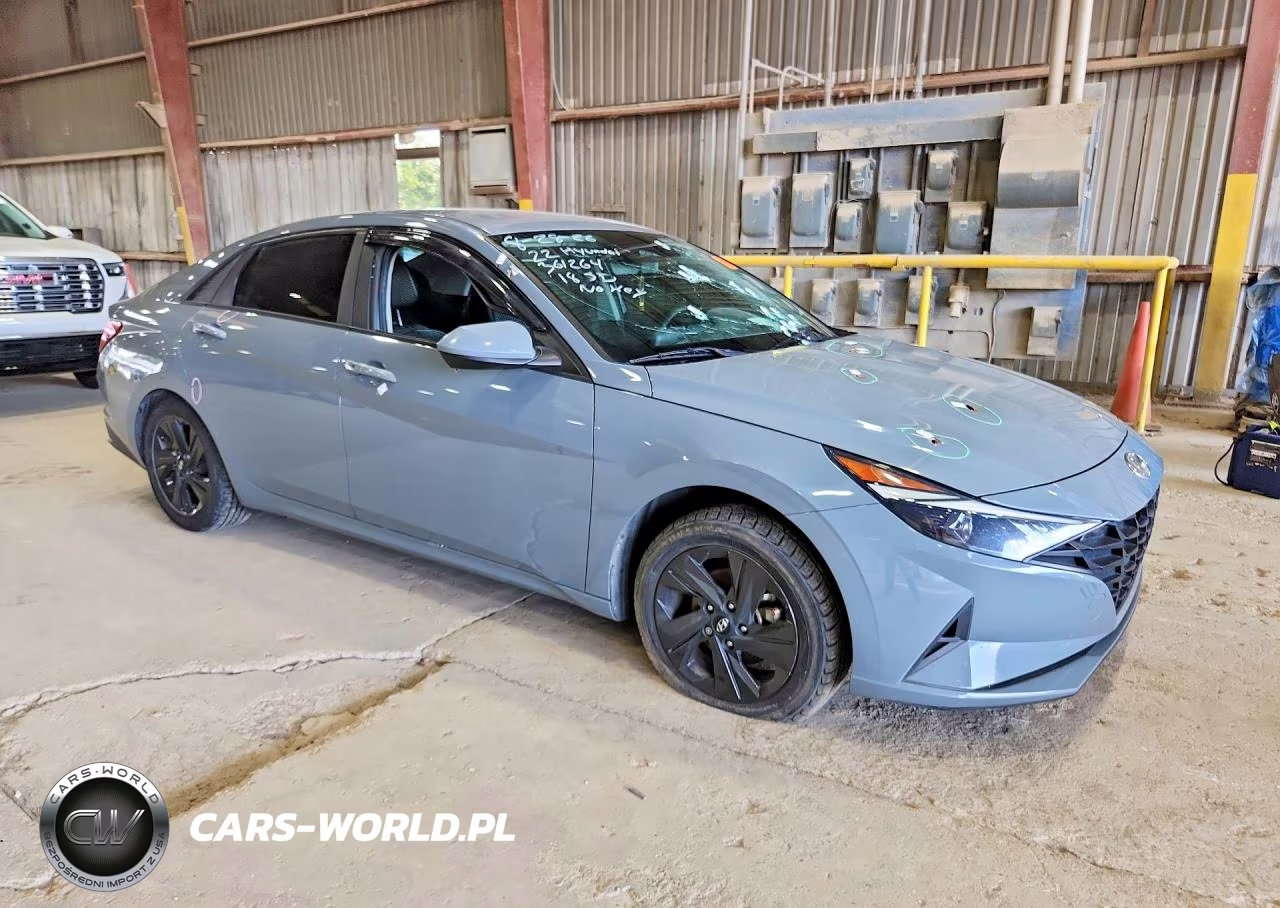2022 Hyundai Elantra Sel VIN:KMHLM4AG6NU361264 - 4