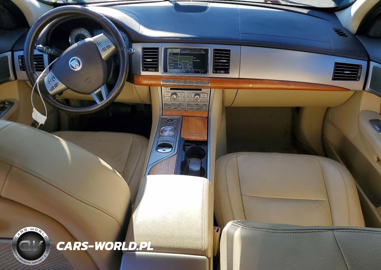 2010 Jaguar Xf Luxury VIN:SAJWA0FA0AHR62536 - 8