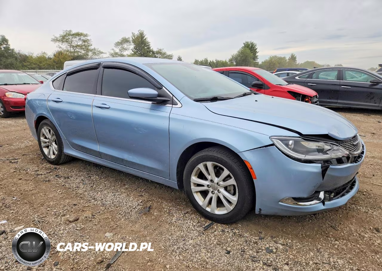 2015 Chrysler 200 Limited VIN:1C3CCCAB9FN689686 - 4