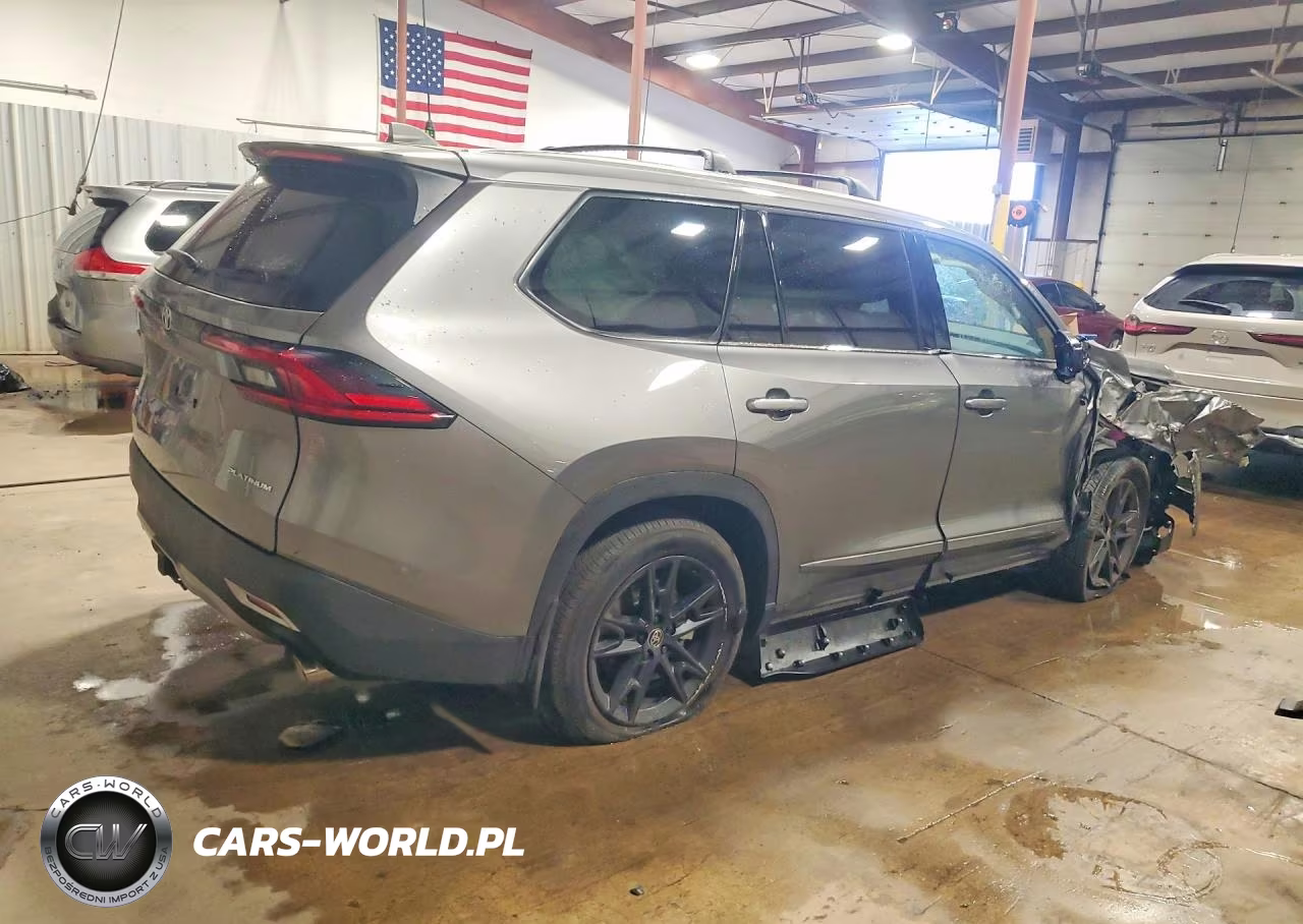 2026 Toyota Grand Highlander Hybrid Max Platinum VIN:5TDADAB50TS045884 - 3