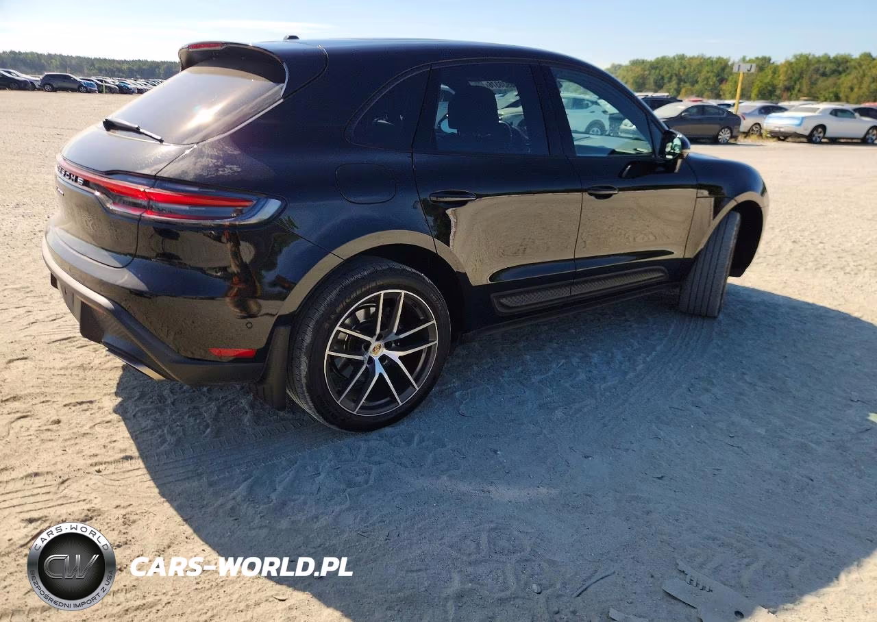 PORSCHE MACAN BASE VIN:WP1AA2A52RLB02370 - 3