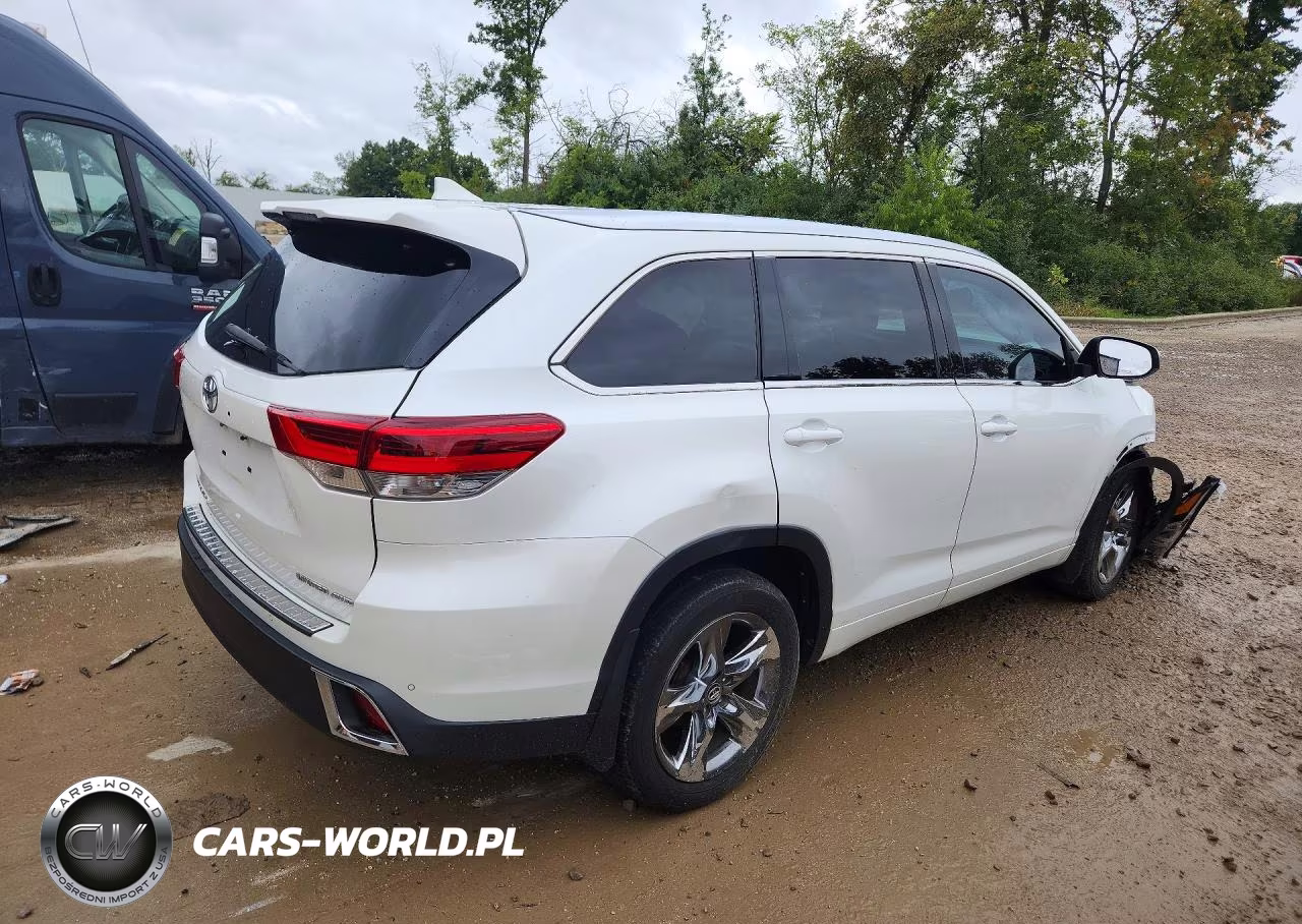 2018 Toyota Highlander Limited VIN:5TDDZRFH2JS832088 - 3
