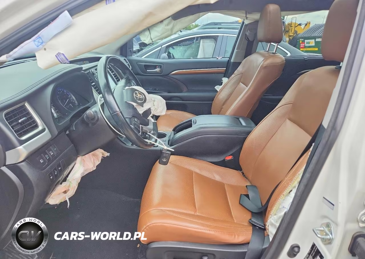 2018 Toyota Highlander Limited VIN:5TDDZRFH2JS832088 - 7