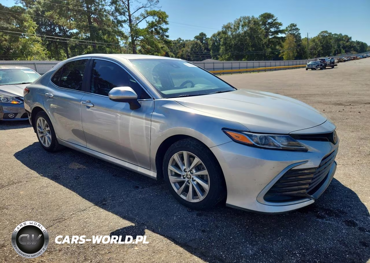 2021 Toyota Camry Le VIN:4T1C11AK4MU465956 - 4