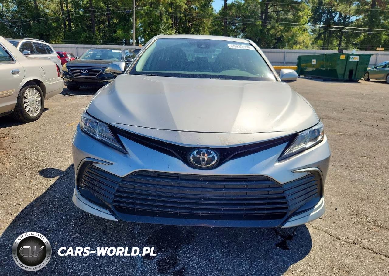 2021 Toyota Camry Le VIN:4T1C11AK4MU465956 - 5