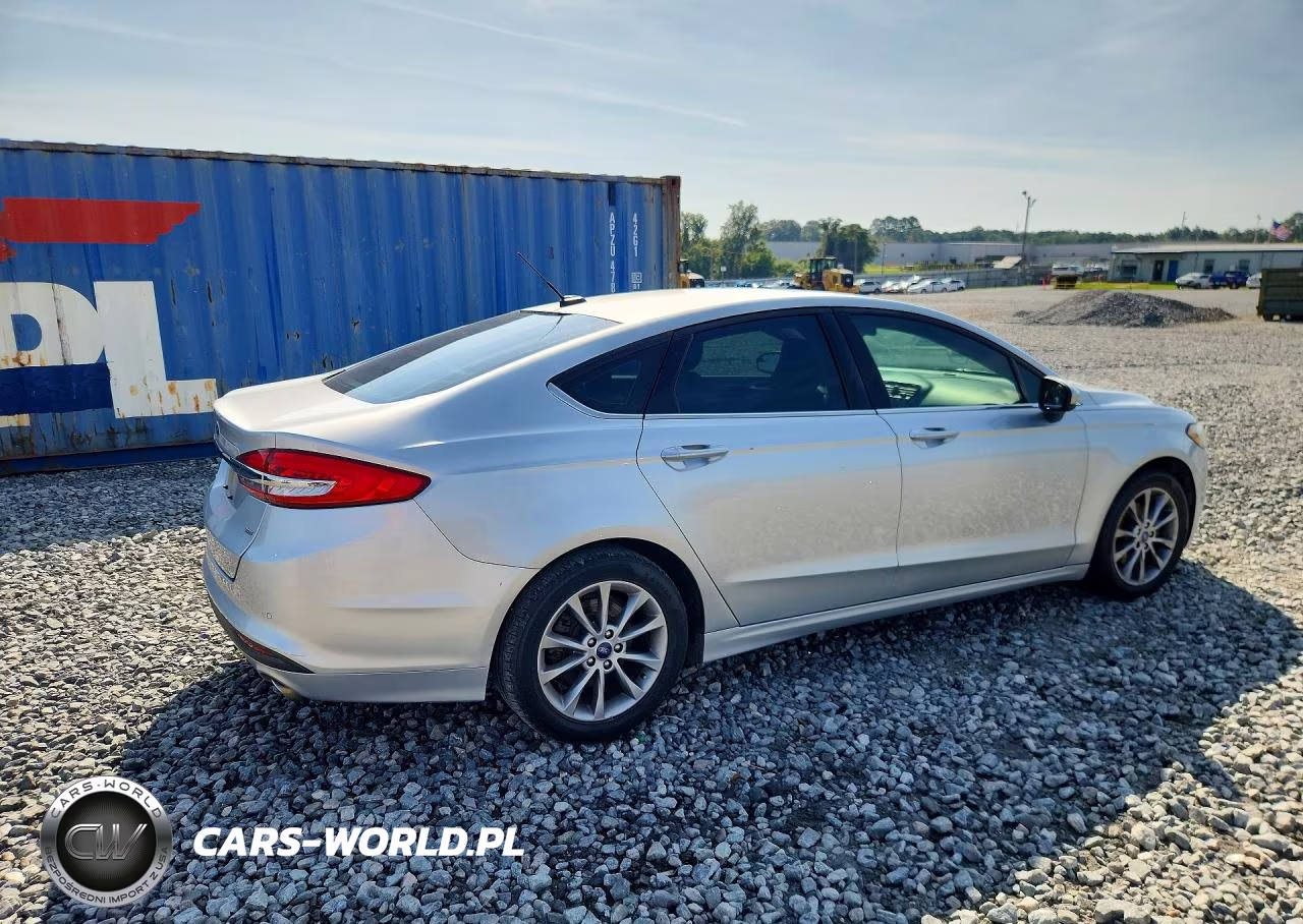 2017 Ford Fusion Se VIN:3FA6P0H75HR211932 - 3