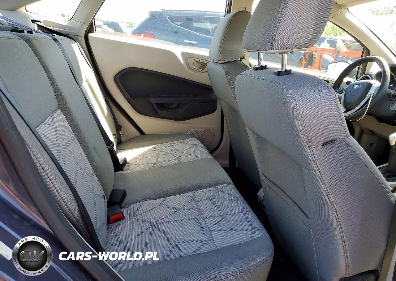 2012 Ford Fiesta Se VIN:3FADP4BJ3CM118139 - 10