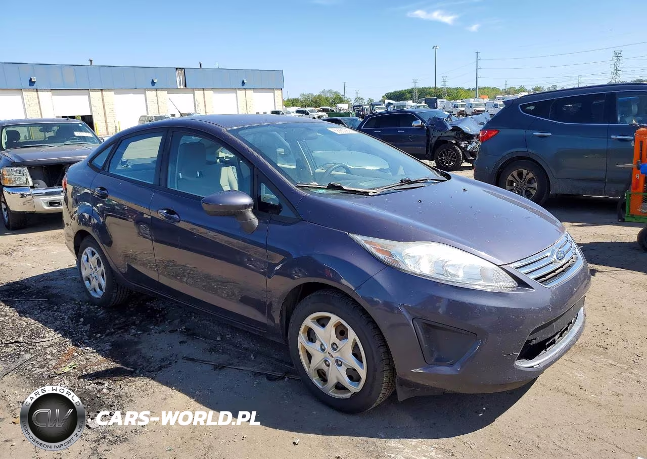 2012 Ford Fiesta Se VIN:3FADP4BJ3CM118139 - 4