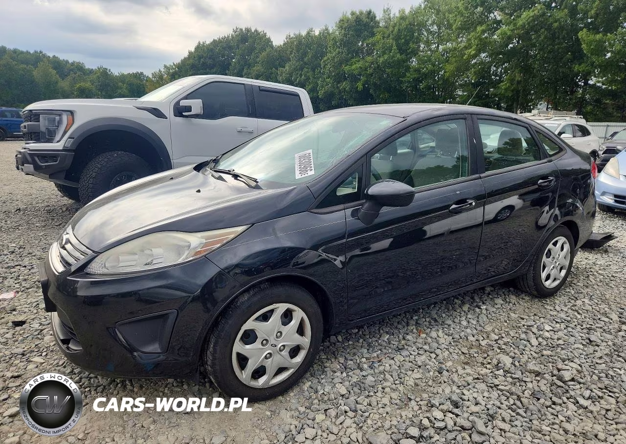 2013 Ford Fiesta S – zdjęcie 1 z 12