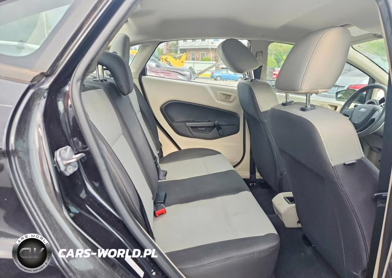 2013 Ford Fiesta S VIN:3FADP4AJ7DM103128 - 10