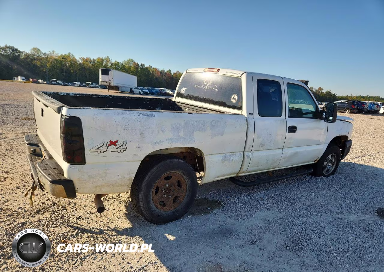 2004 Chevrolet Silverado K1500 VIN:1GCEK19T34E120502 - 3