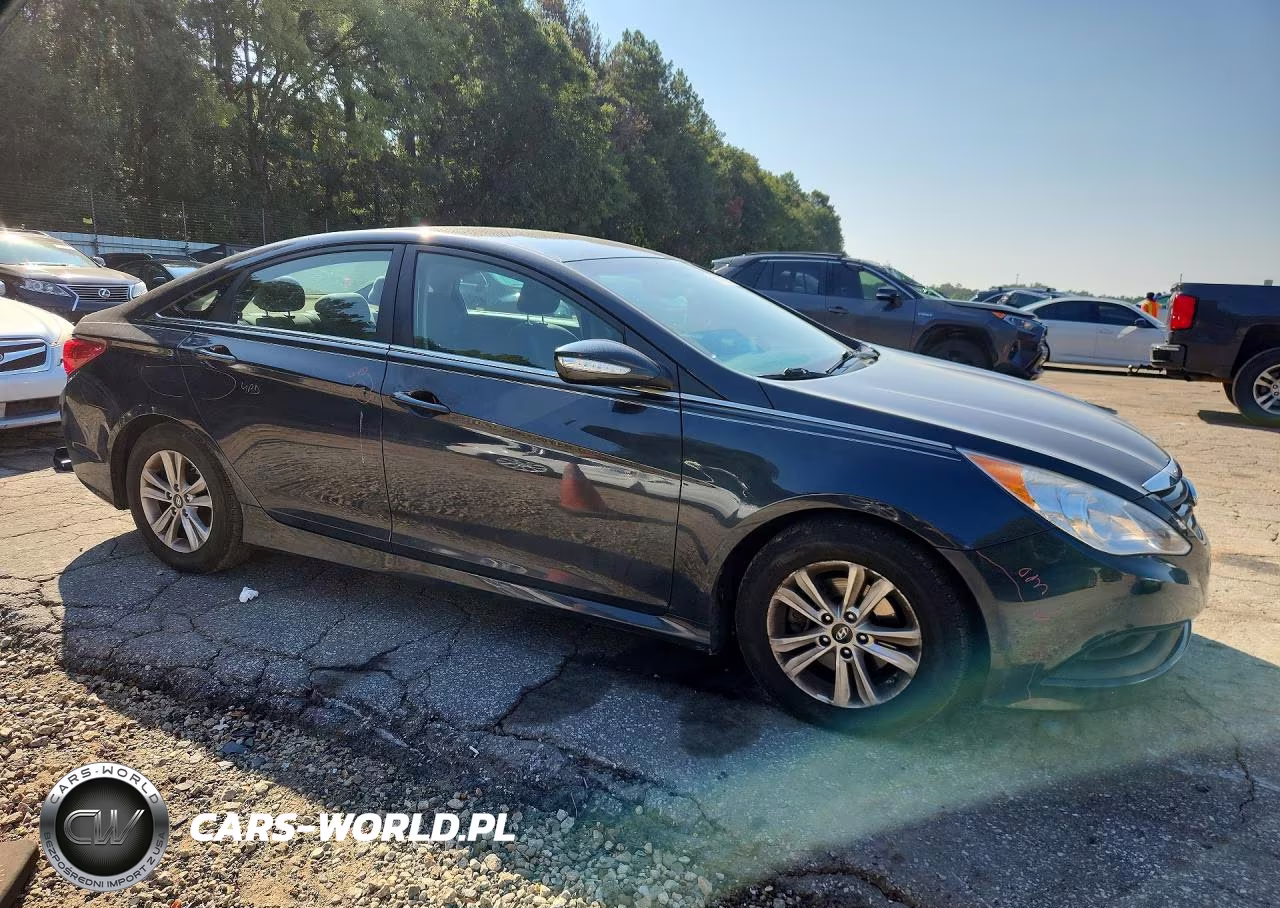 2014 Hyundai Sonata Gls VIN:5NPEB4ACXEH935763 - 4
