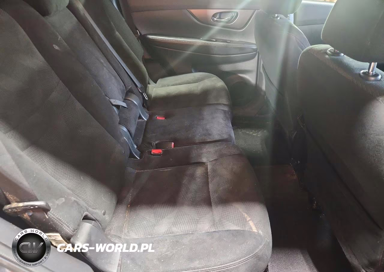 2014 Nissan Rogue S VIN:5N1AT2MK4EC854140 - 11