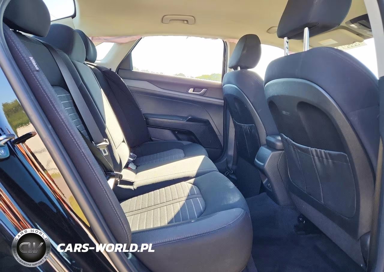 2026 Kia K5 Lxs VIN:KNAG24J72T5443721 - 10