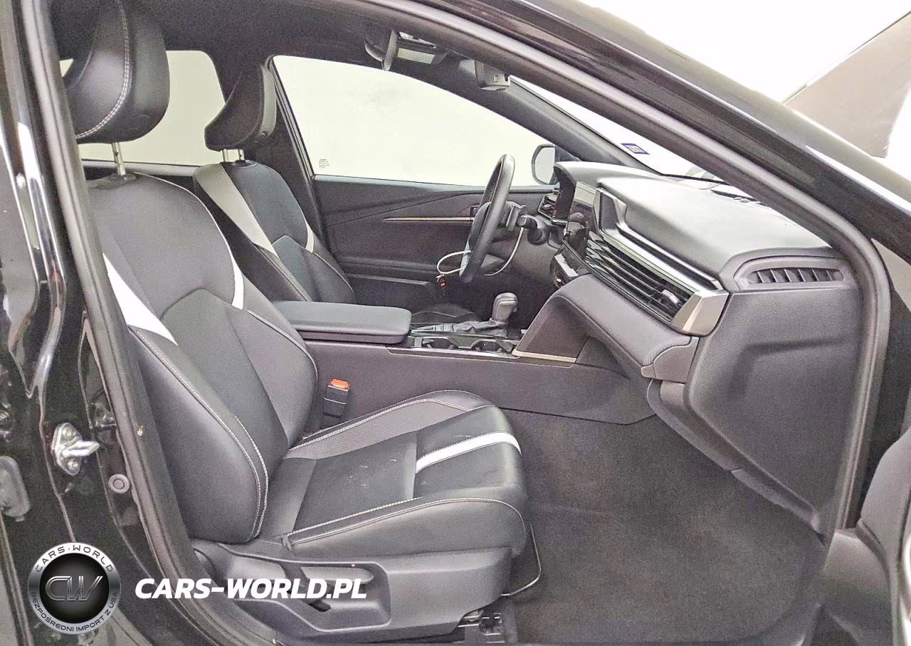 2025 Toyota Camry Se VIN:4T1DBADK5SU018398 - 14