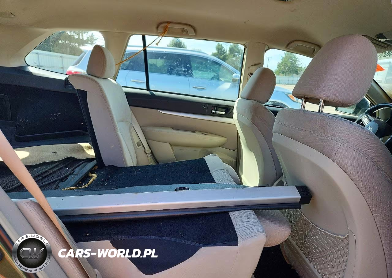 2014 Subaru Outback 2.5I VIN:4S4BRCAC1E3303010 - 11