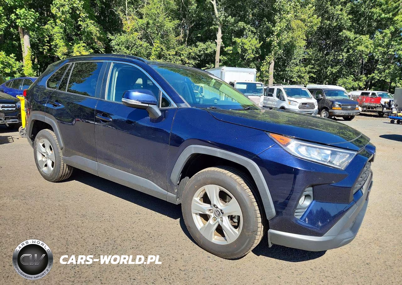 2019 Toyota Rav4 Xle VIN:JTMP1RFV2KD013119 - 4