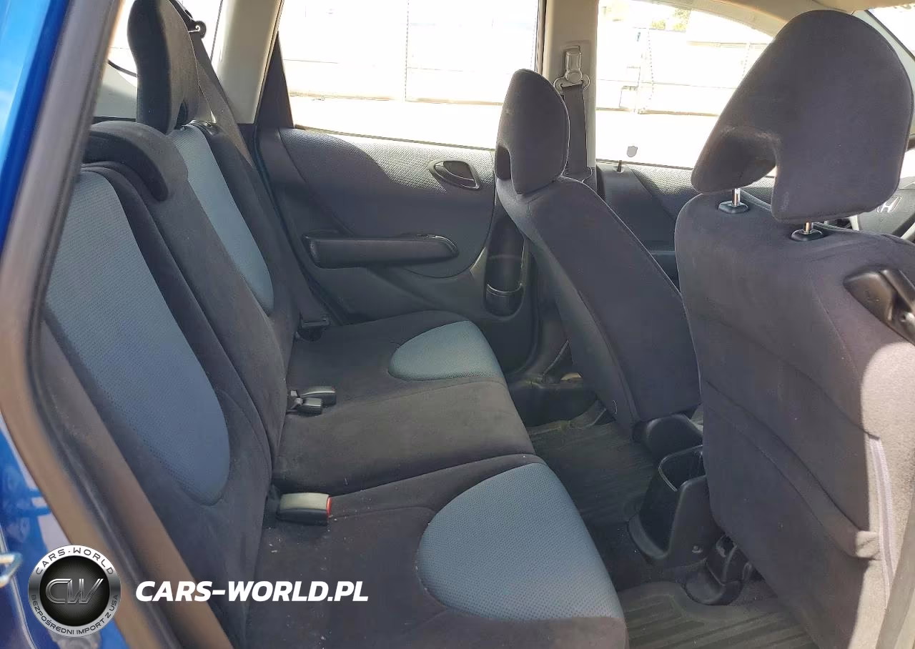 2008 Honda Fit VIN:JHMGD38488S021009 - 10