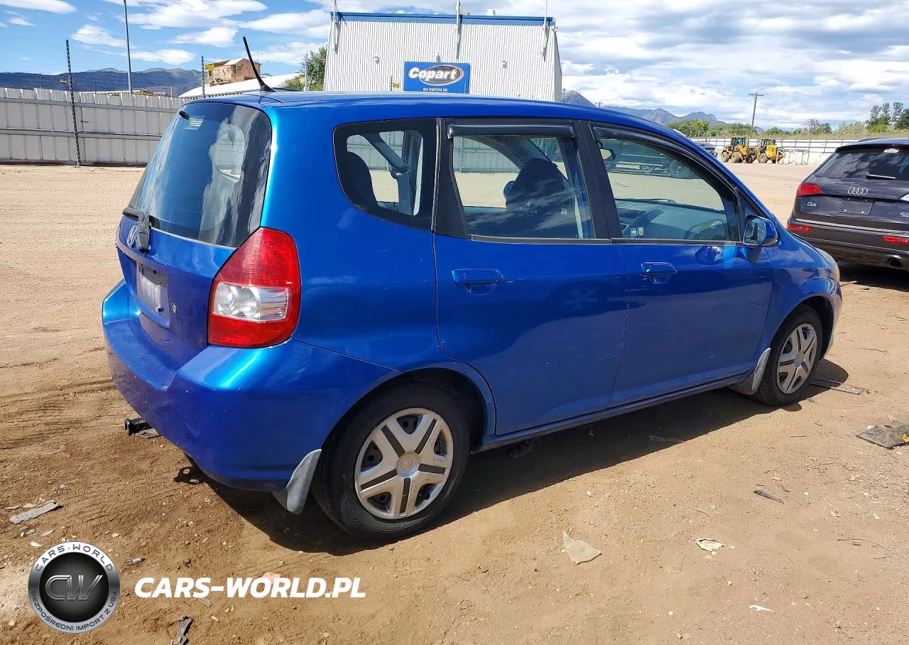 2008 Honda Fit VIN:JHMGD38488S021009 - 3