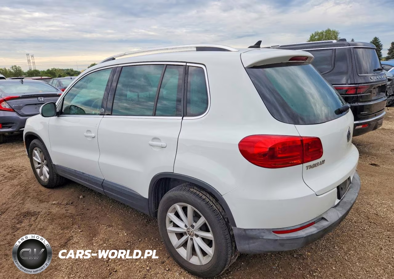 2017 Volkswagen Tiguan Wolfsburg VIN:WVGRV7AX7HW500173 - 2