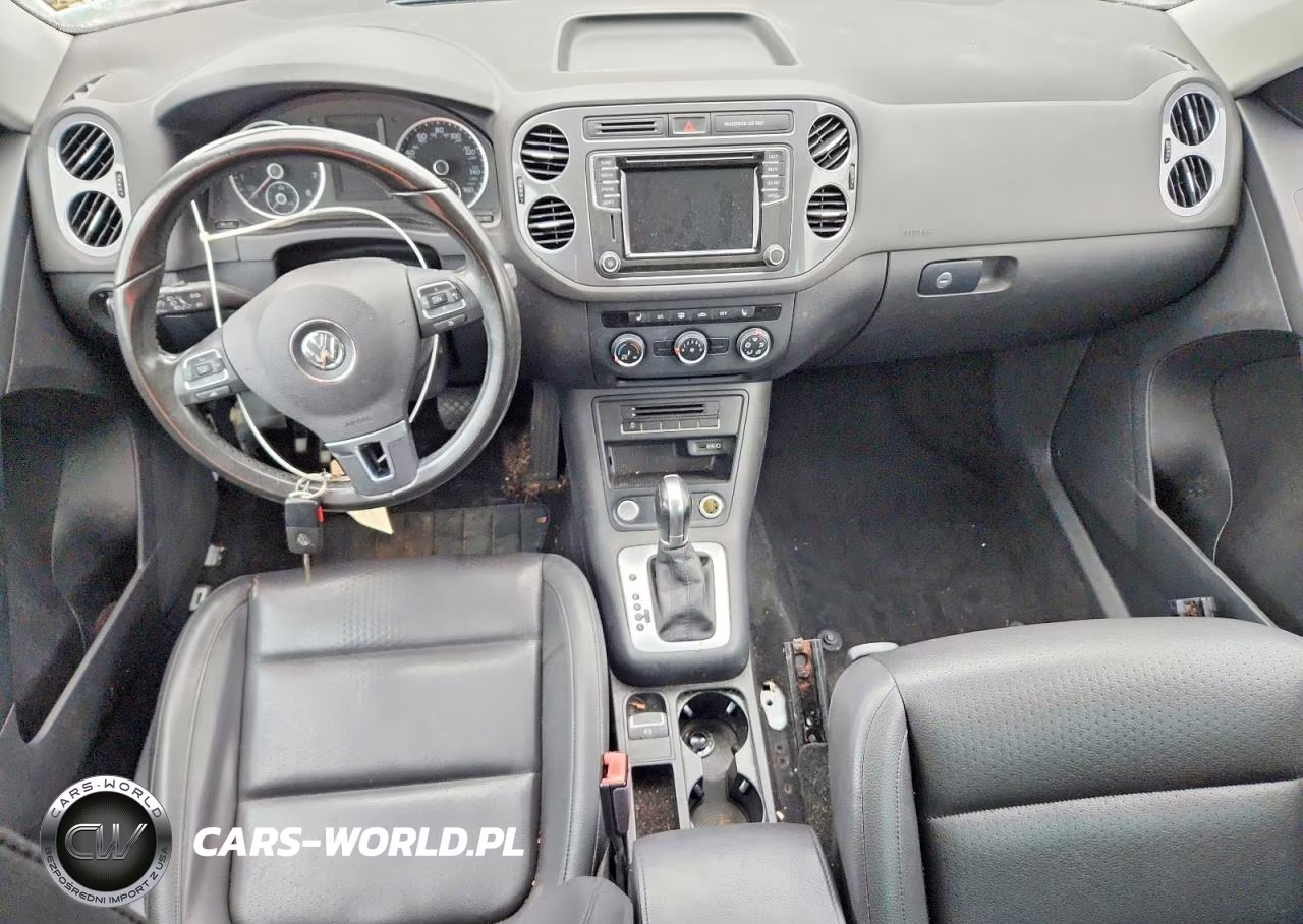 2017 Volkswagen Tiguan Wolfsburg VIN:WVGRV7AX7HW500173 - 8