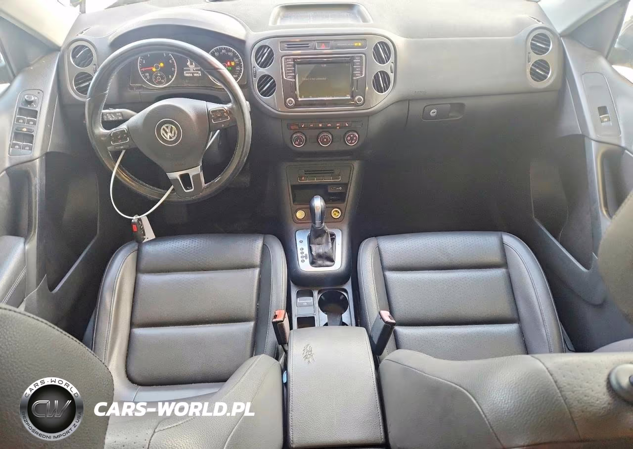 2016 Volkswagen Tiguan S VIN:WVGAV7AX4GW600274 - 8