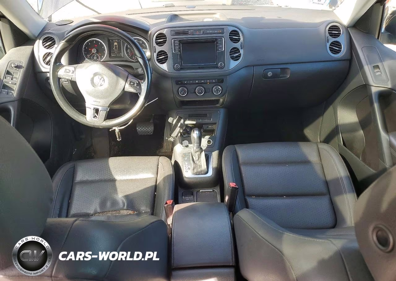 2017 Volkswagen Tiguan Wolfsburg VIN:WVGSV7AX8HW507523 - 8