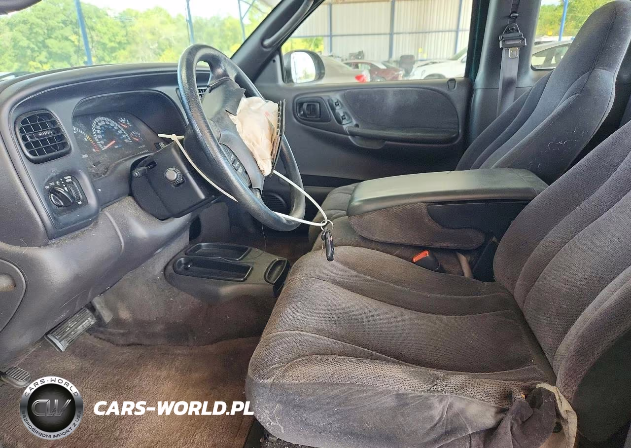 2000 Dodge Dakota VIN:1B7GL22X3YS587256 - 7