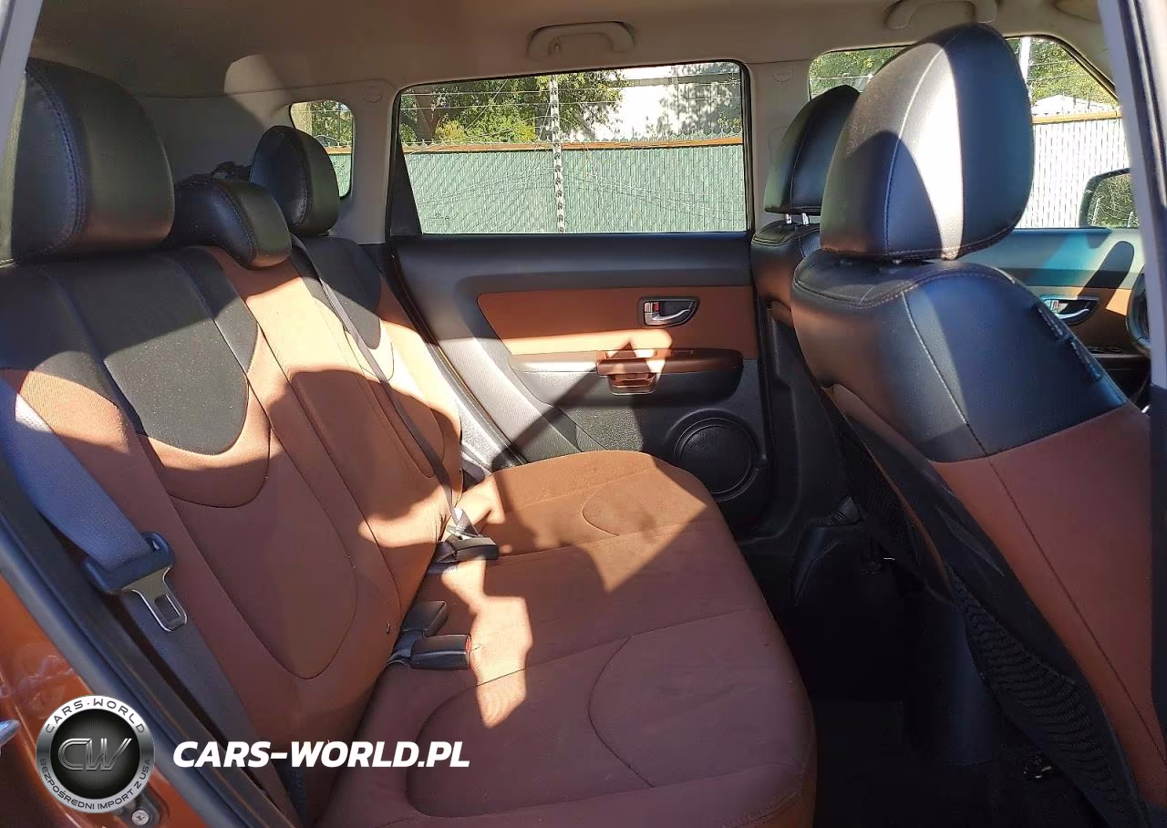 2012 Kia Soul ! VIN:KNDJT2A62C7433308 - 10