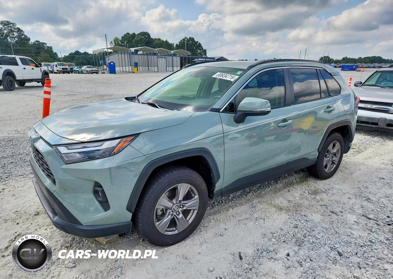 2023 Toyota Rav4 Xle Premium – zdjęcie 1 z 13