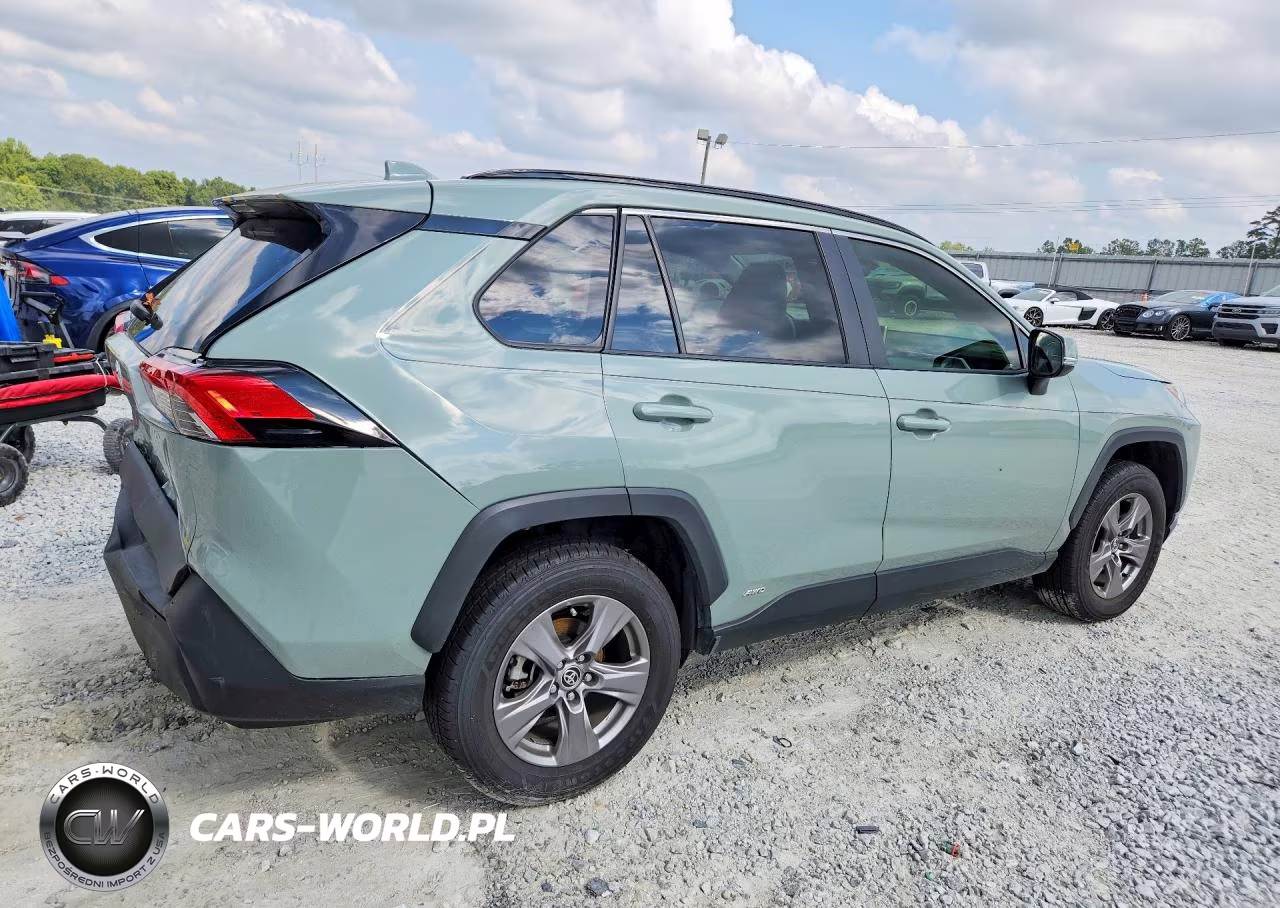 2023 Toyota Rav4 Xle Premium VIN:JTMB6RFV6PD549686 - 3