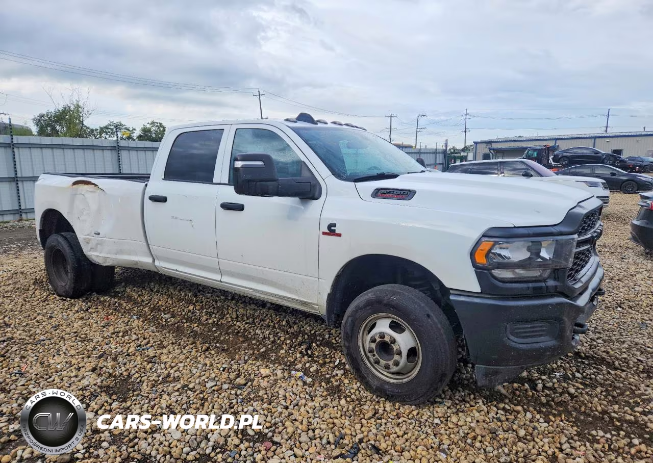 2023 Ram 3500 Tradesman VIN:3C63RRGL7PG648522 - 4