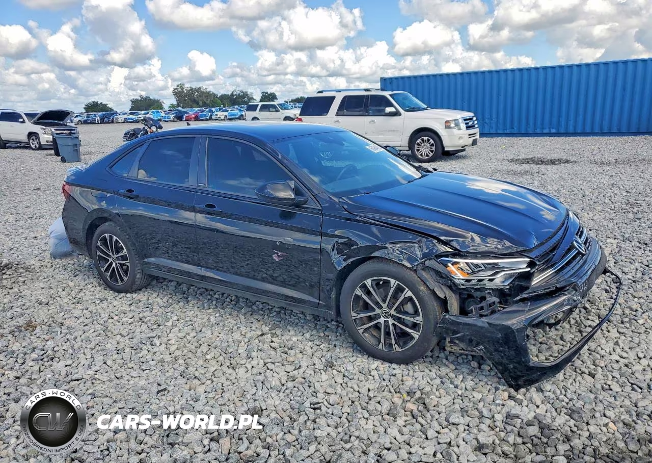 2024 Volkswagen Jetta Sport VIN:3VWBM7BU6RM001876 - 4