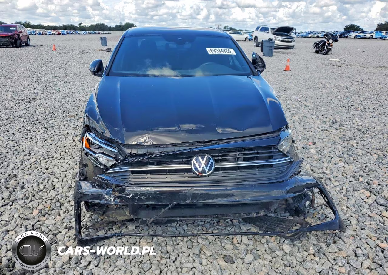 2024 Volkswagen Jetta Sport VIN:3VWBM7BU6RM001876 - 5
