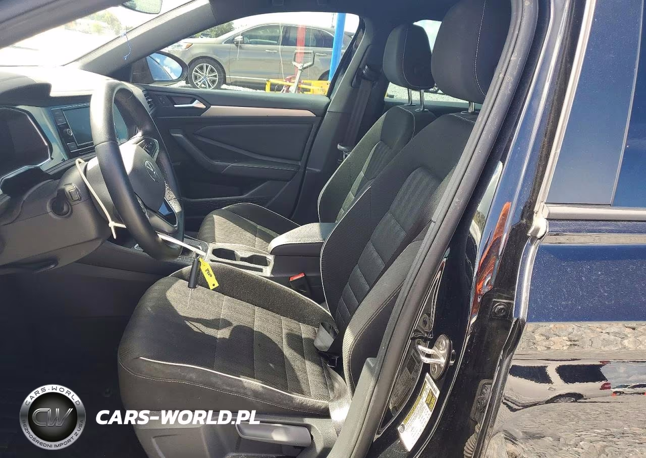 2024 Volkswagen Jetta Sport VIN:3VWBM7BU6RM001876 - 7