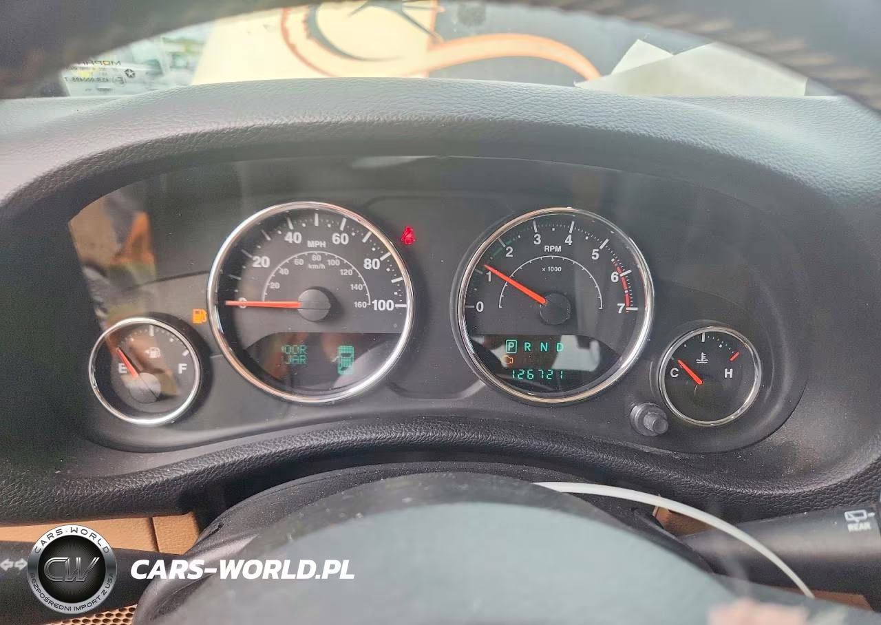 2011 Jeep Wrangler Unlimited Sport VIN:1J4BA3H13BL622026 - 9