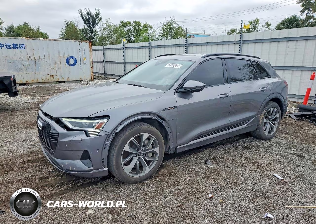 2021 Audi E-Tron Premium Plus