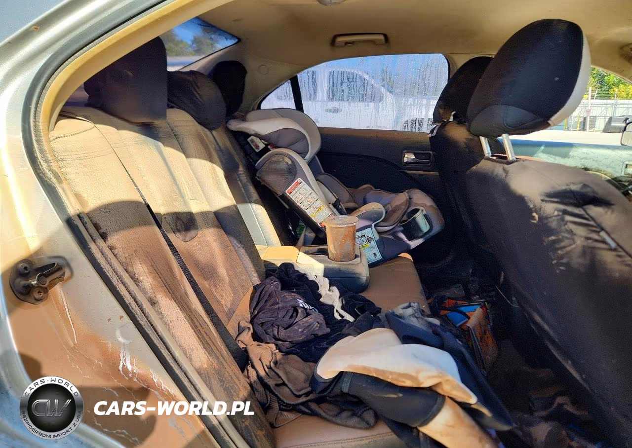 2012 Ford Fusion Se VIN:3FAHP0HA5CR367711 - 10